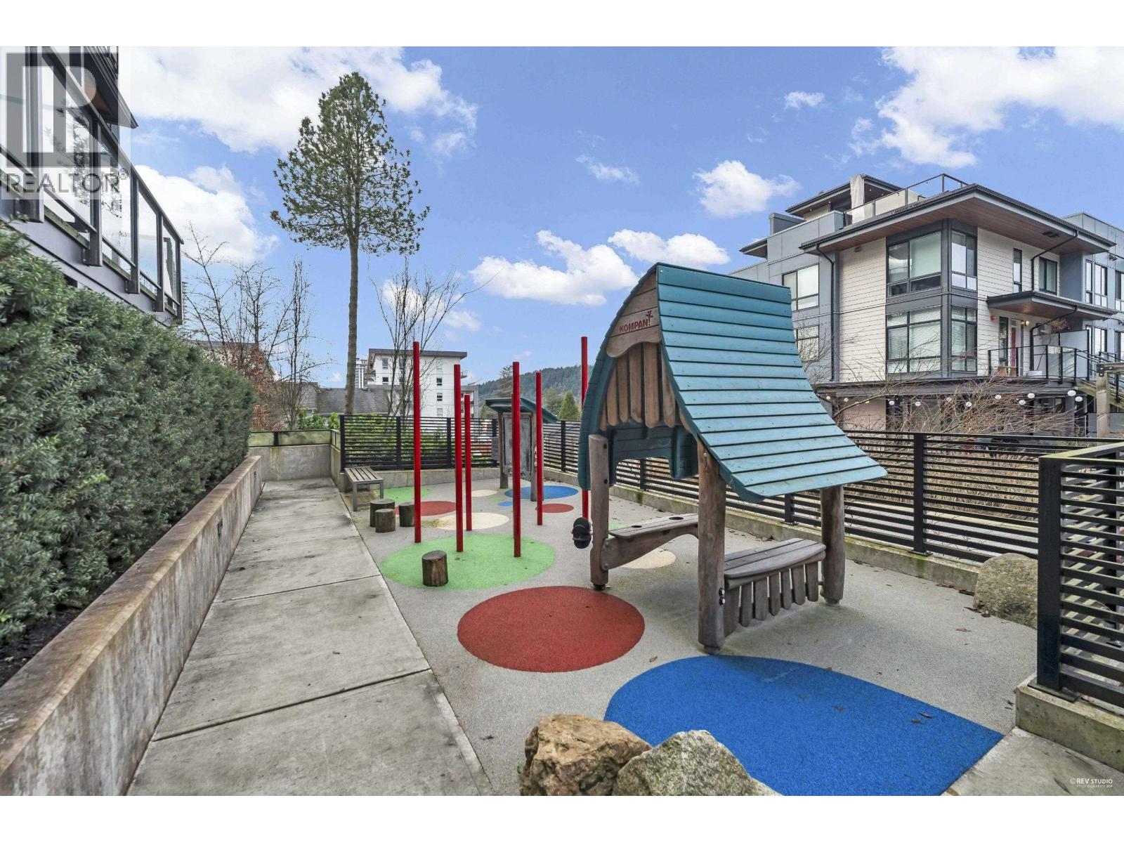 227 708 LEA AVENUE, Coquitlam