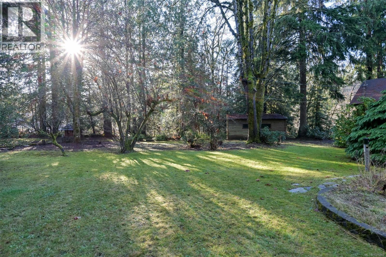 5742 Menzies Rd, Duncan