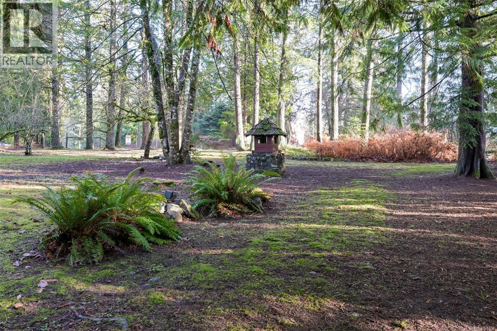 5742 Menzies Rd, Duncan