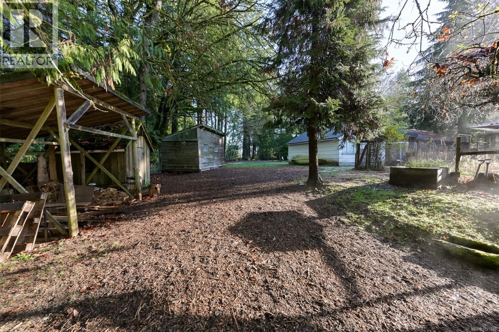 5742 Menzies Rd, Duncan