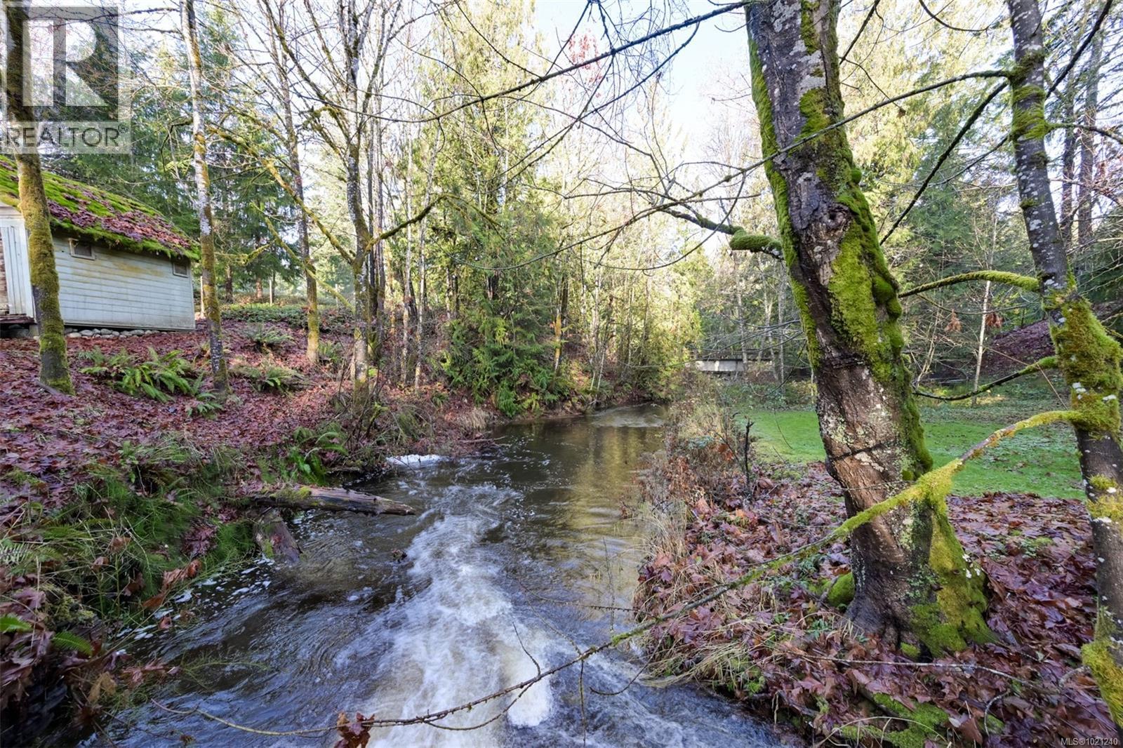 5742 Menzies Rd, Duncan