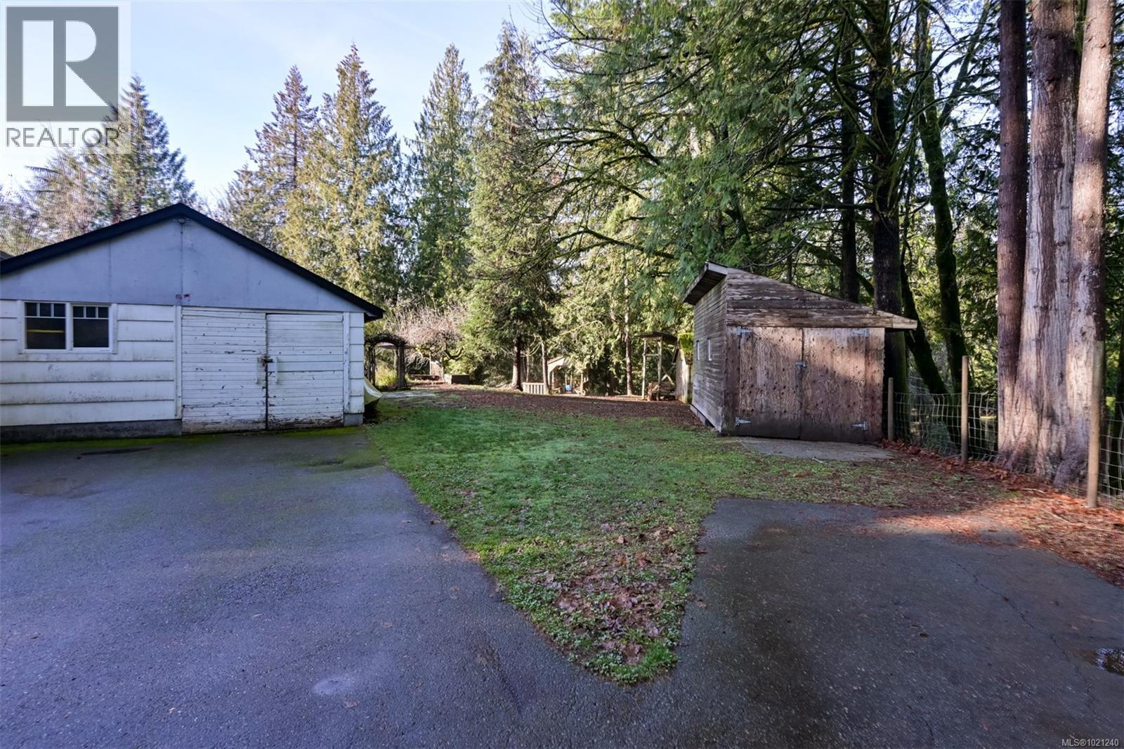 5742 Menzies Rd, Duncan