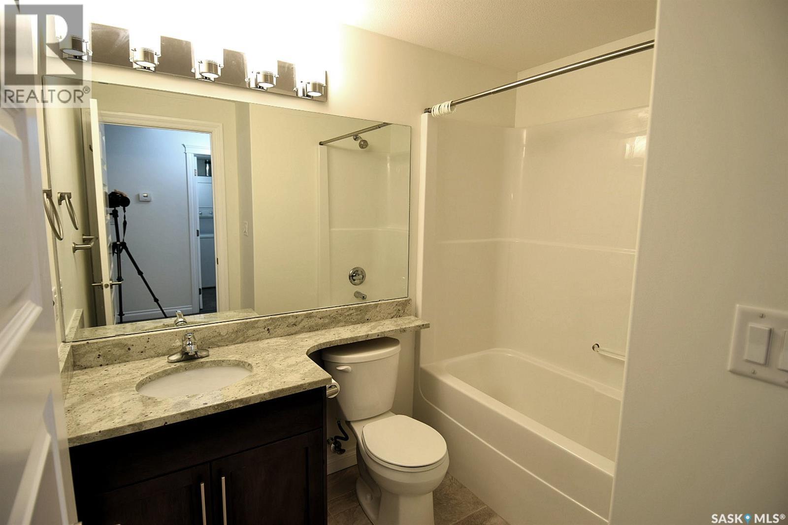 Single Family House High rise for Sale in   Nelson ROAD Saskatoon 