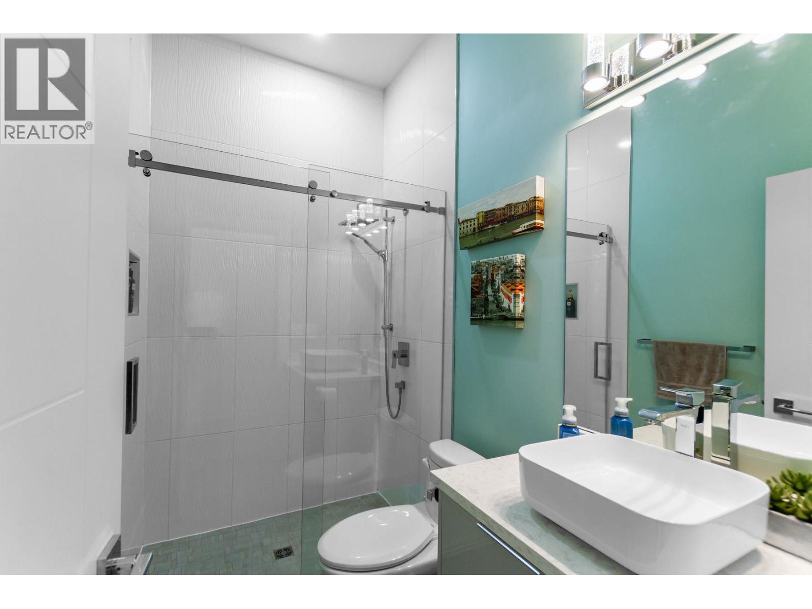 1409 SIXTH AVENUE, New Westminster