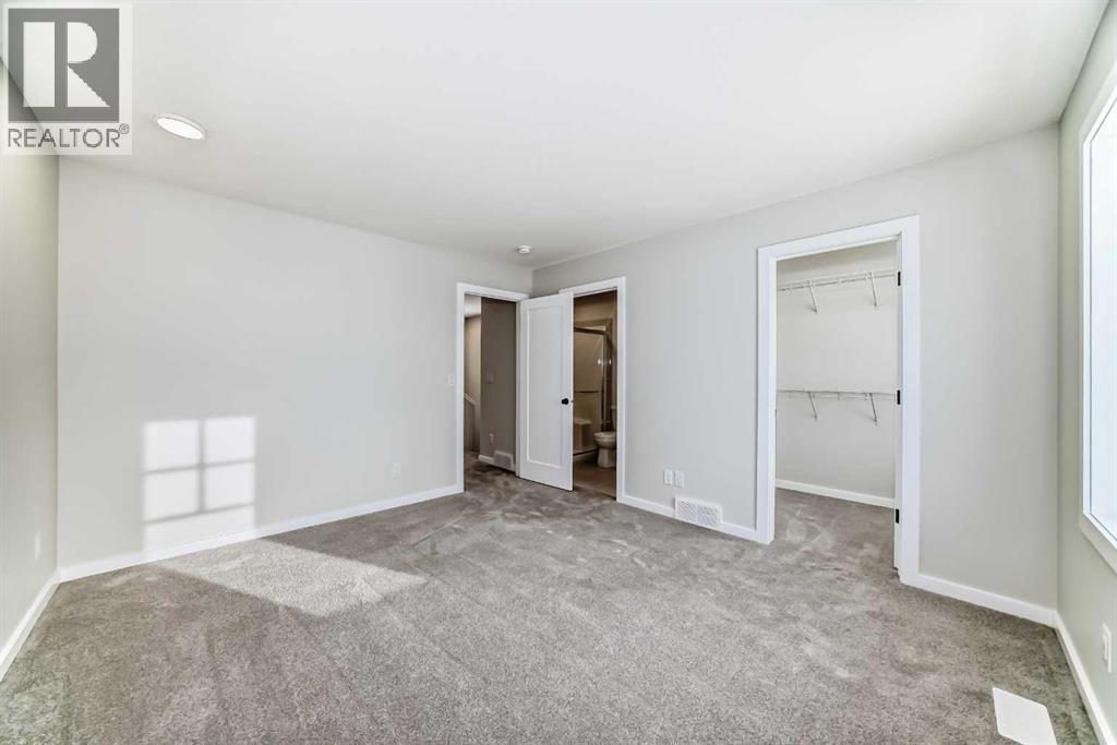 Single Family House for Sale in  Savoy Landing SE Rangeview Calgary 