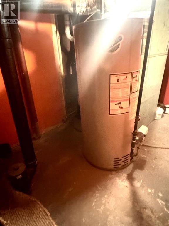 Single Family House for Sale in  SADDLEBACK Way NE Saddle Ridge Calgary 