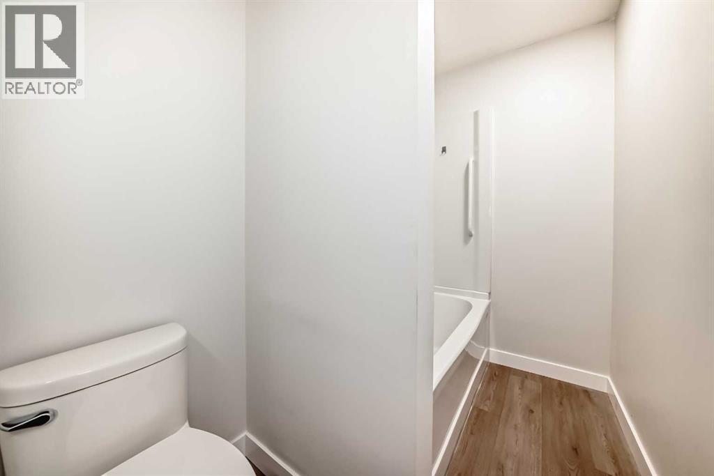 7634 24A Street SE, Calgary, Alberta