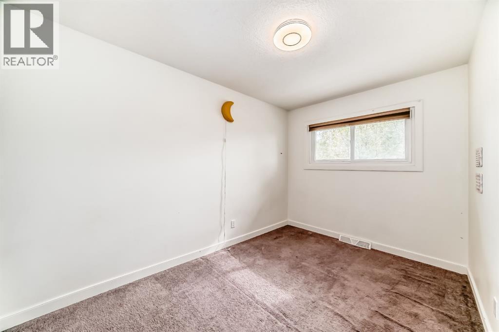 Single Family House Bungalow for Sale in  Bowlen Street NW Brentwood Calgary 