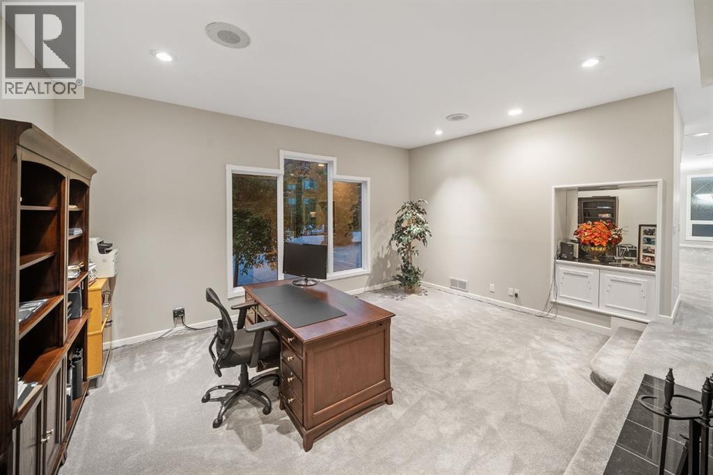 Single Family House for Sale in  Woodhaven Crescent SW Woodbine Calgary 