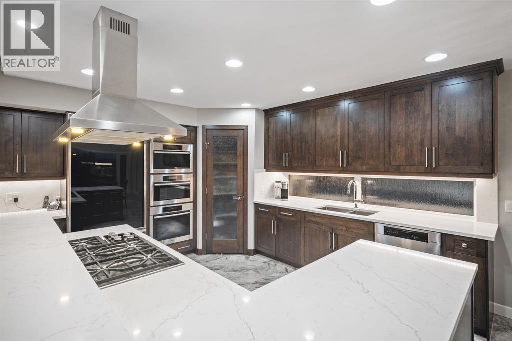 Single Family House for Sale in  Woodhaven Crescent SW Woodbine Calgary 