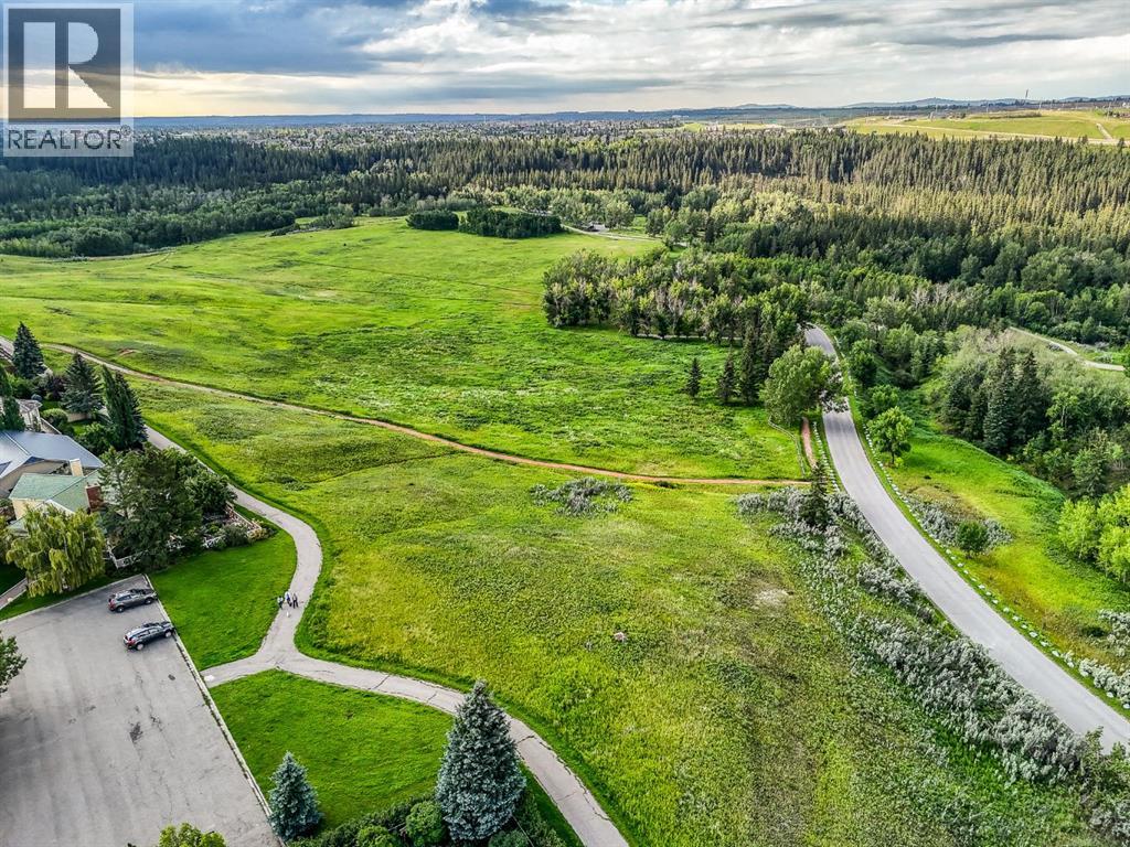 Single Family House for Sale in  Woodhaven Crescent SW Woodbine Calgary 