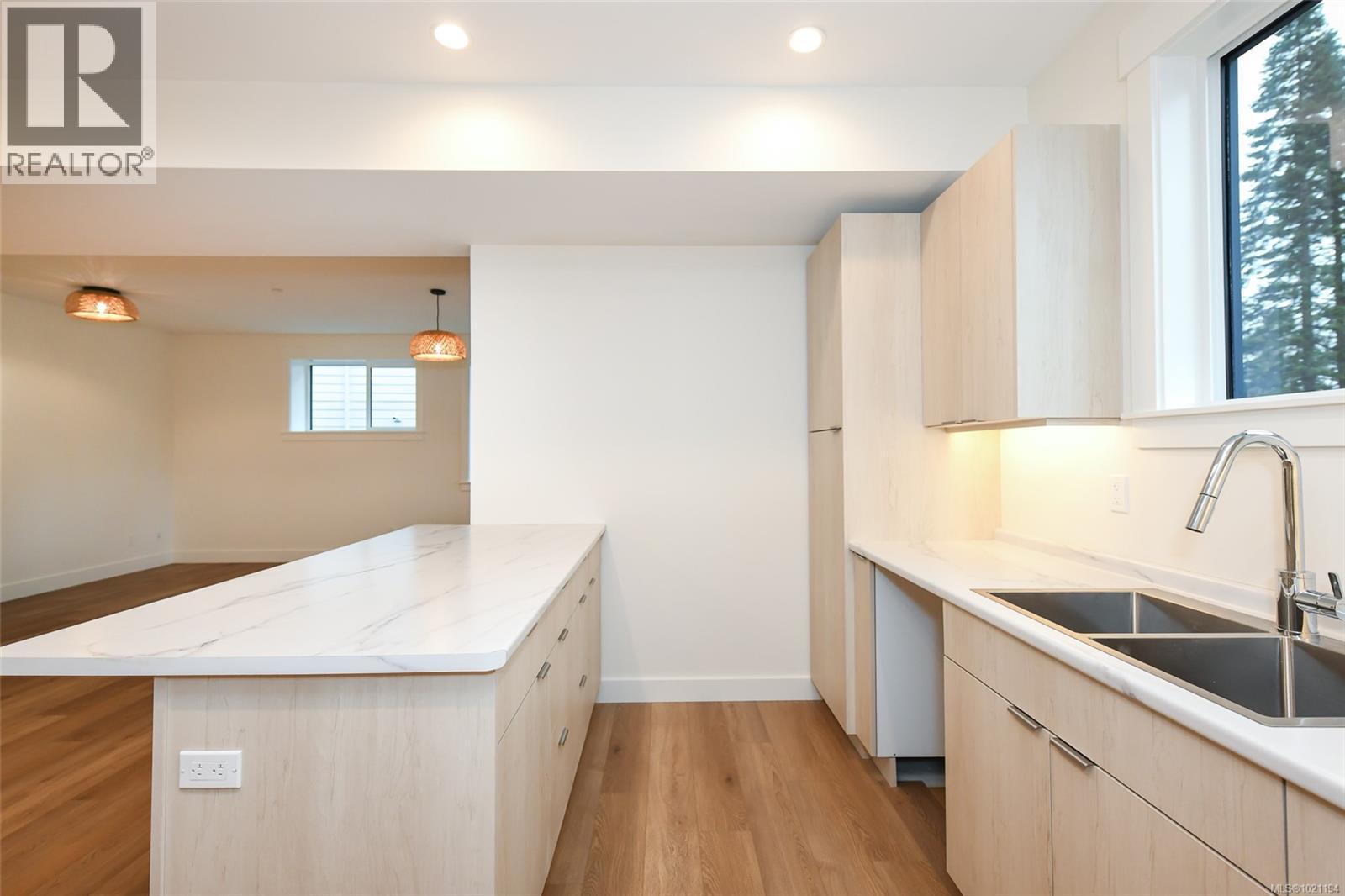 1834 Crown Isle Blvd, Courtenay