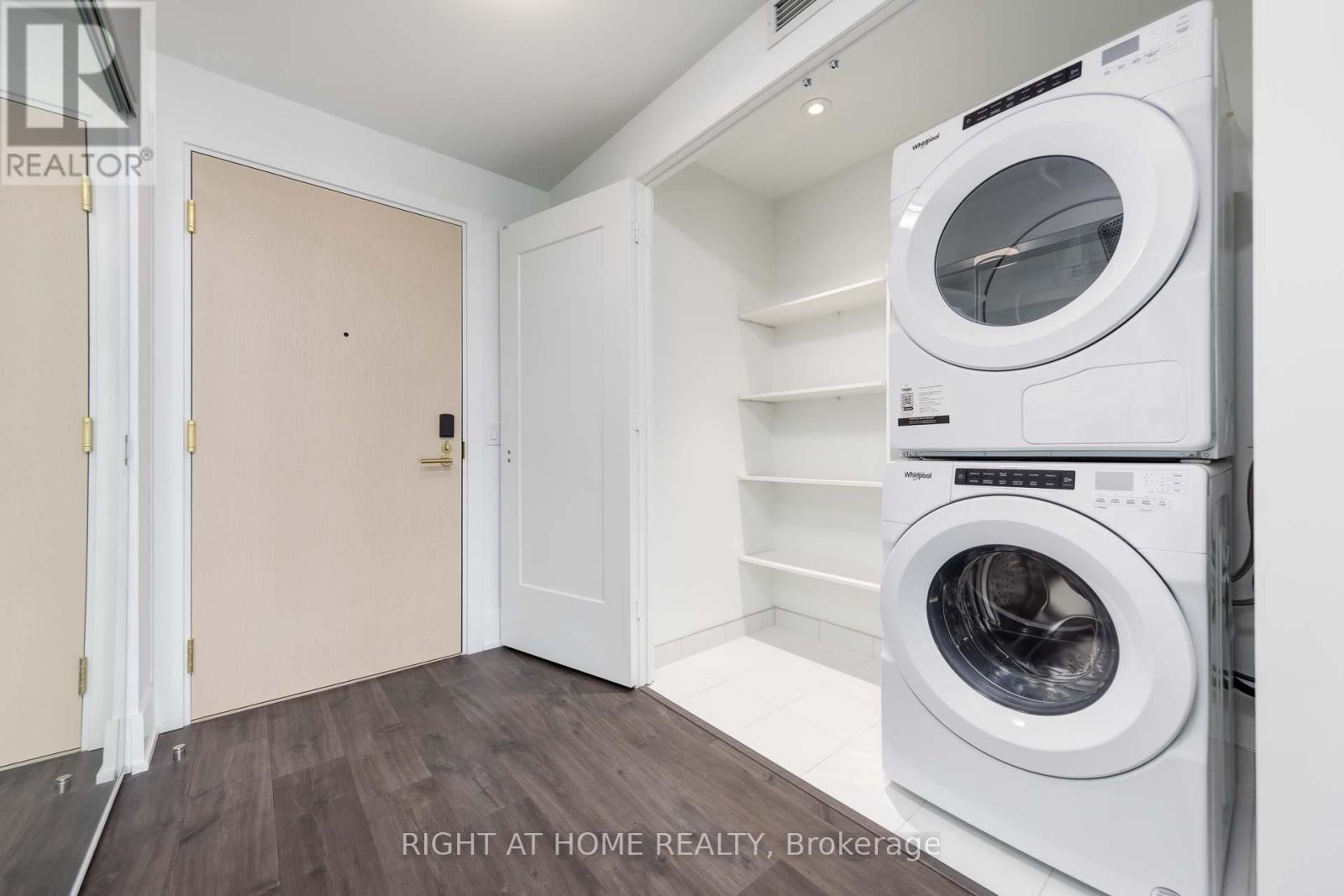 1316 - 480 FRONT STREET W - Photo 3 of 33, Toronto (Waterfront Communities), Ontario