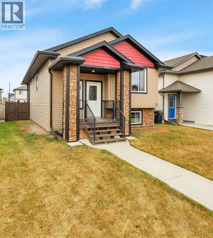23 Hampton Crescent, Sylvan Lake