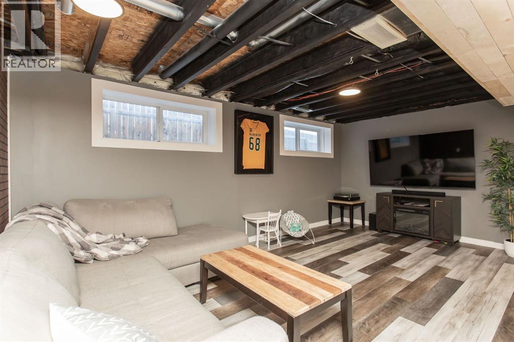 5 Pine Crescent, Blackfalds