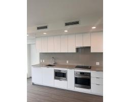 3211 13675 107a Avenue, Surrey, BC V3T2H2 Photo 12