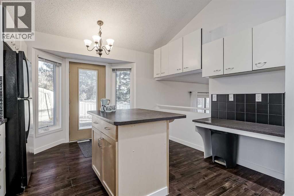 Single Family House 4 Level for Sale in  Millbank Road SW Millrise Calgary 