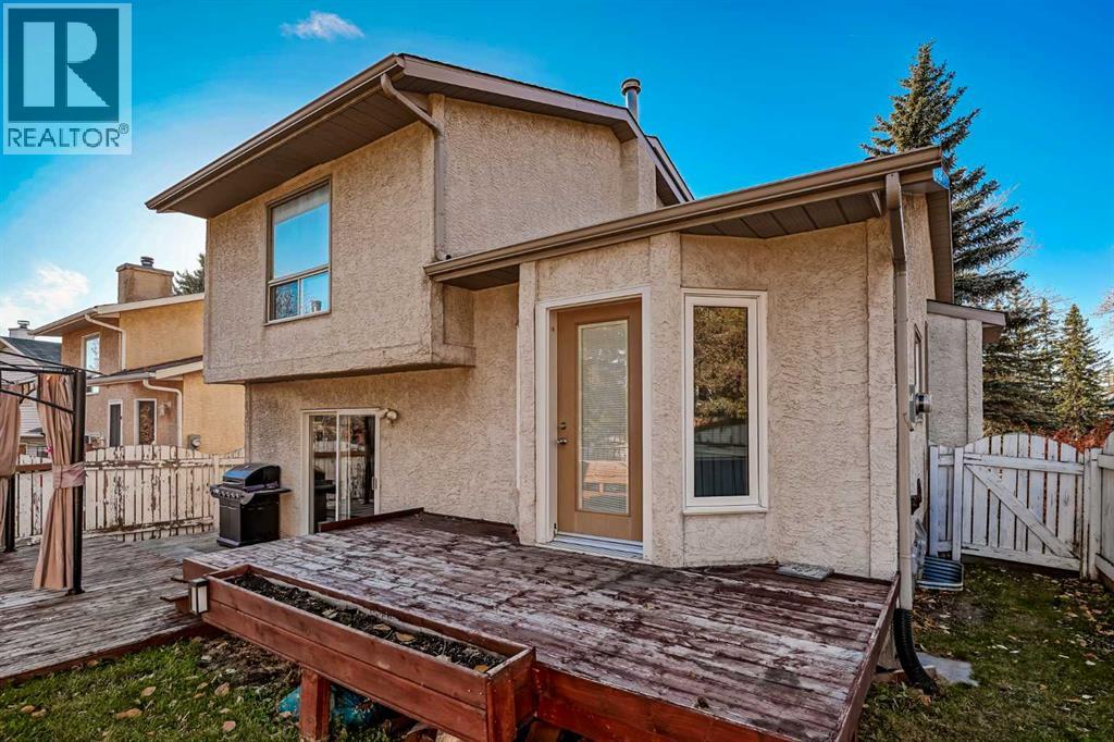 Single Family House 4 Level for Sale in  Millbank Road SW Millrise Calgary 