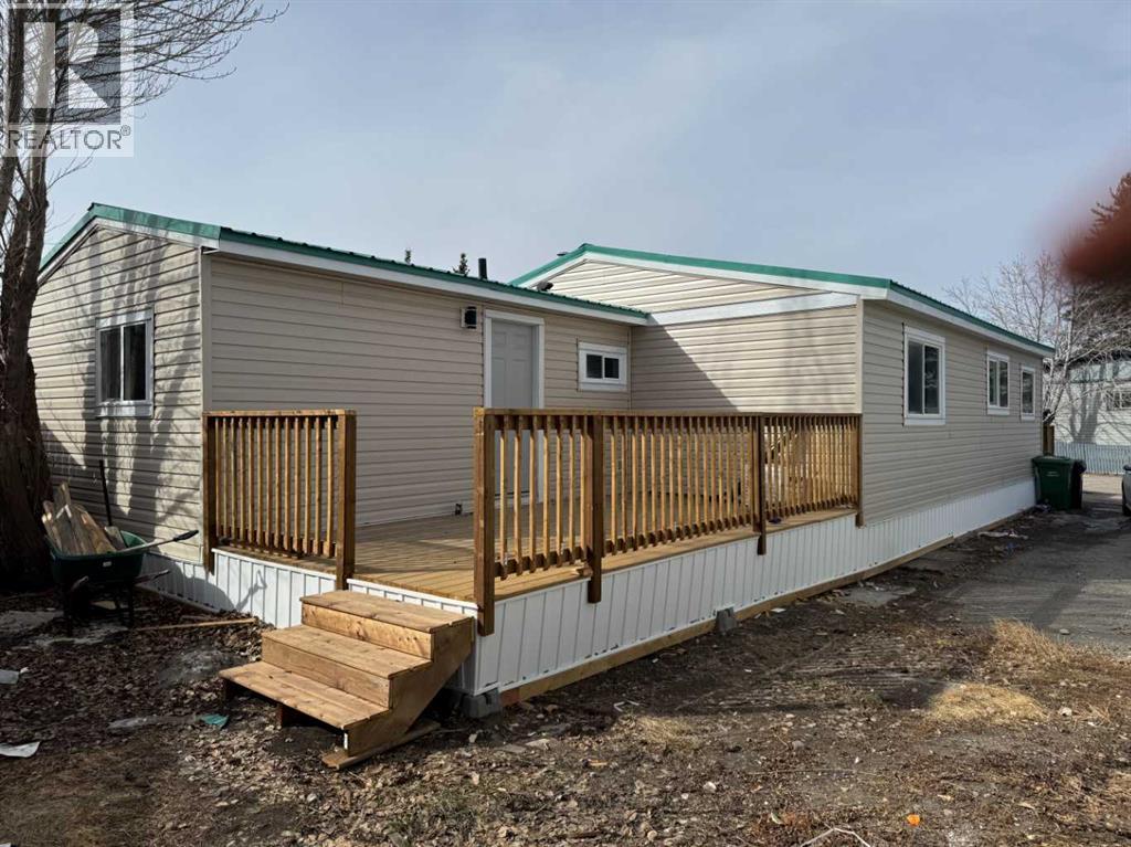 Single Family House Mobile Home for Sale in    Street NW Greenwood/Greenbriar Calgary 