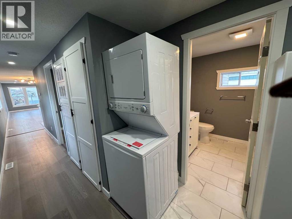 Single Family House Mobile Home for Sale in    Street NW Greenwood/Greenbriar Calgary 