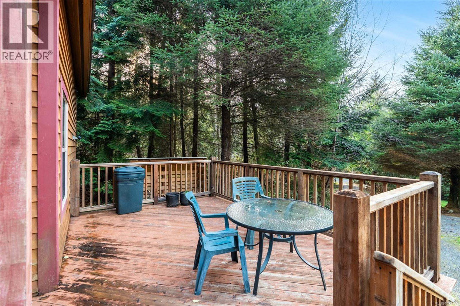  2725 Seaside Drive, Sooke