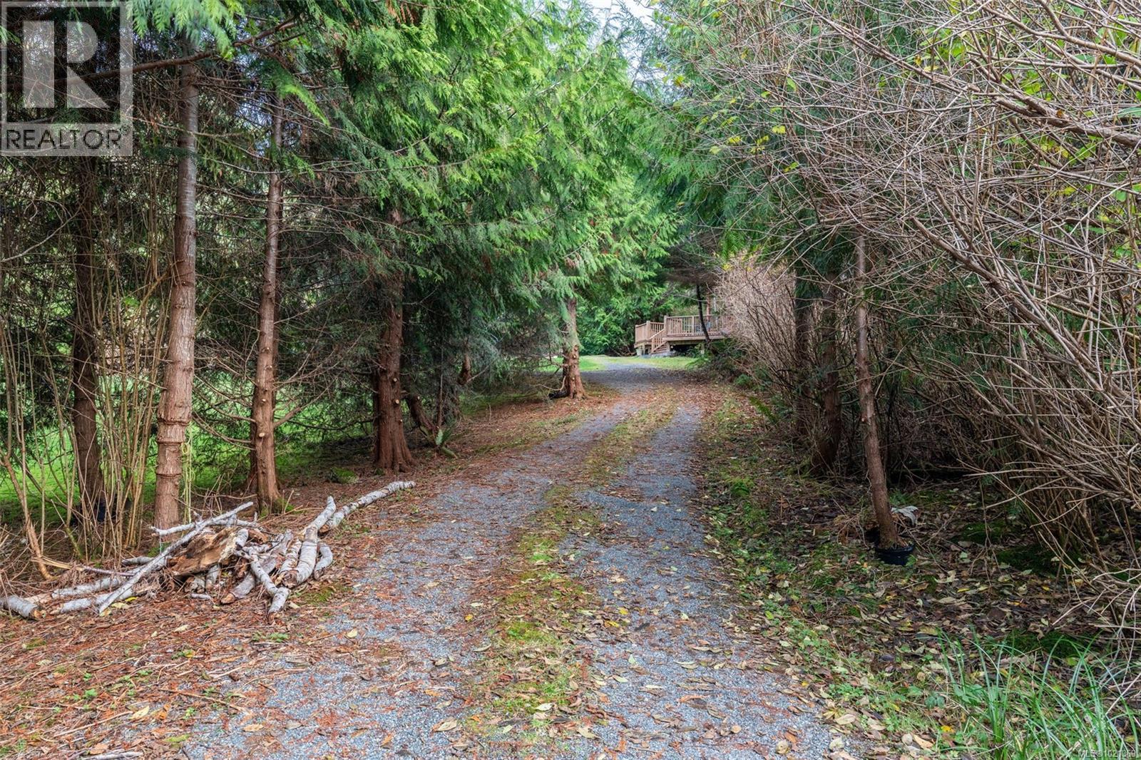  2725 Seaside Drive, Sooke