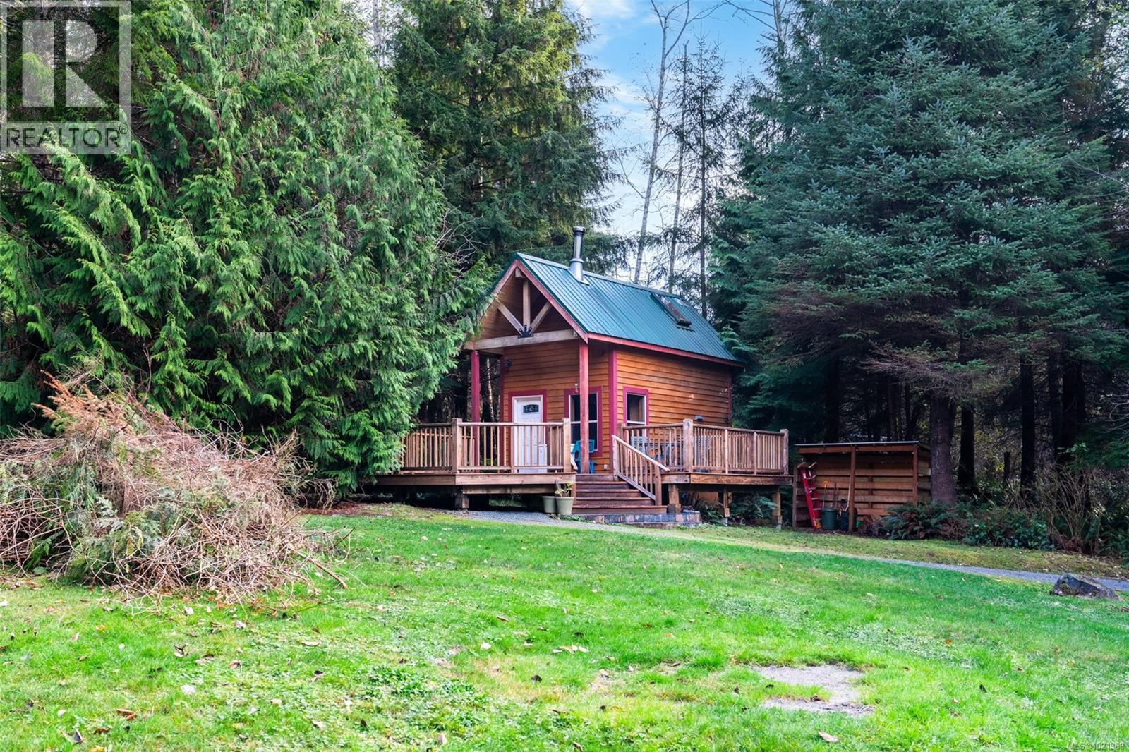  2725 Seaside Drive, Sooke