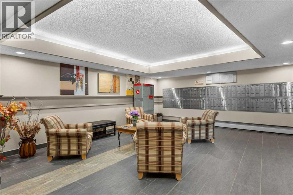 Single Family House for Sale in    Avenue SW Haysboro Calgary 