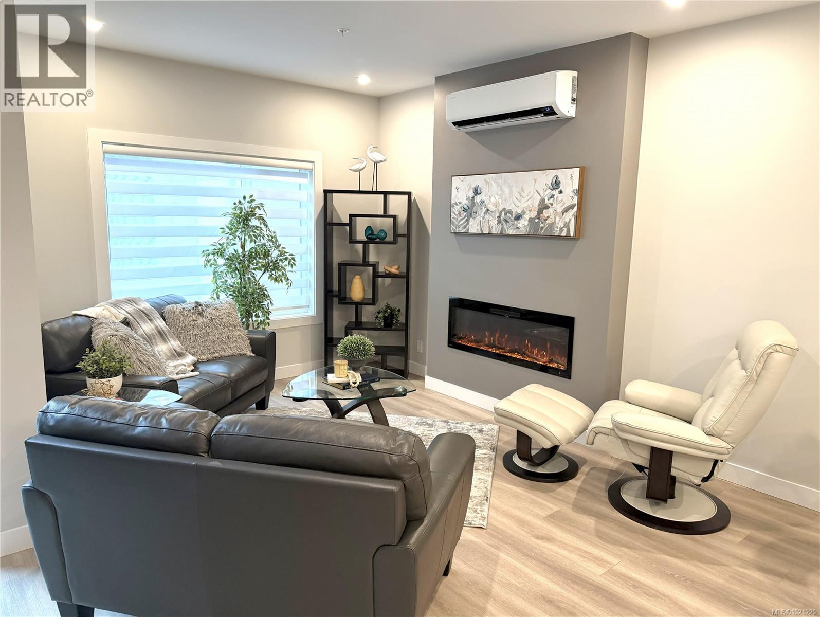 505 918 Jenkins Avenue, Langford