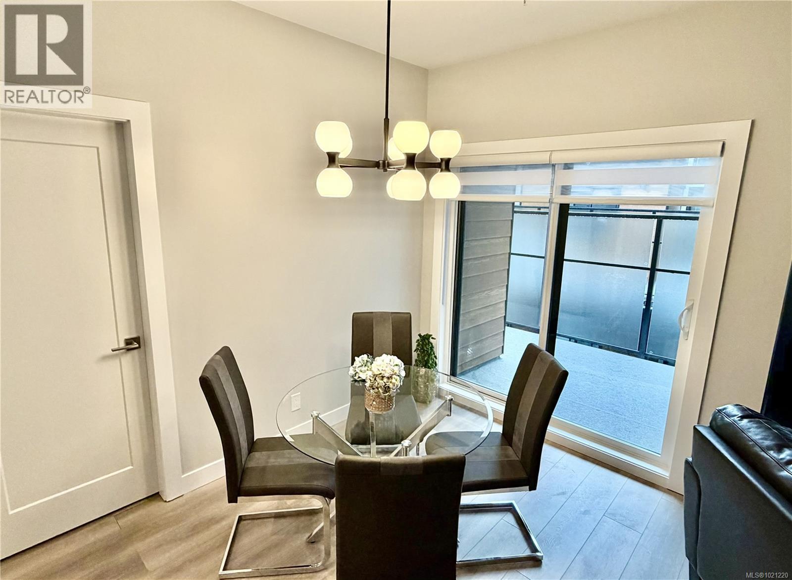 505 918 Jenkins Avenue, Langford