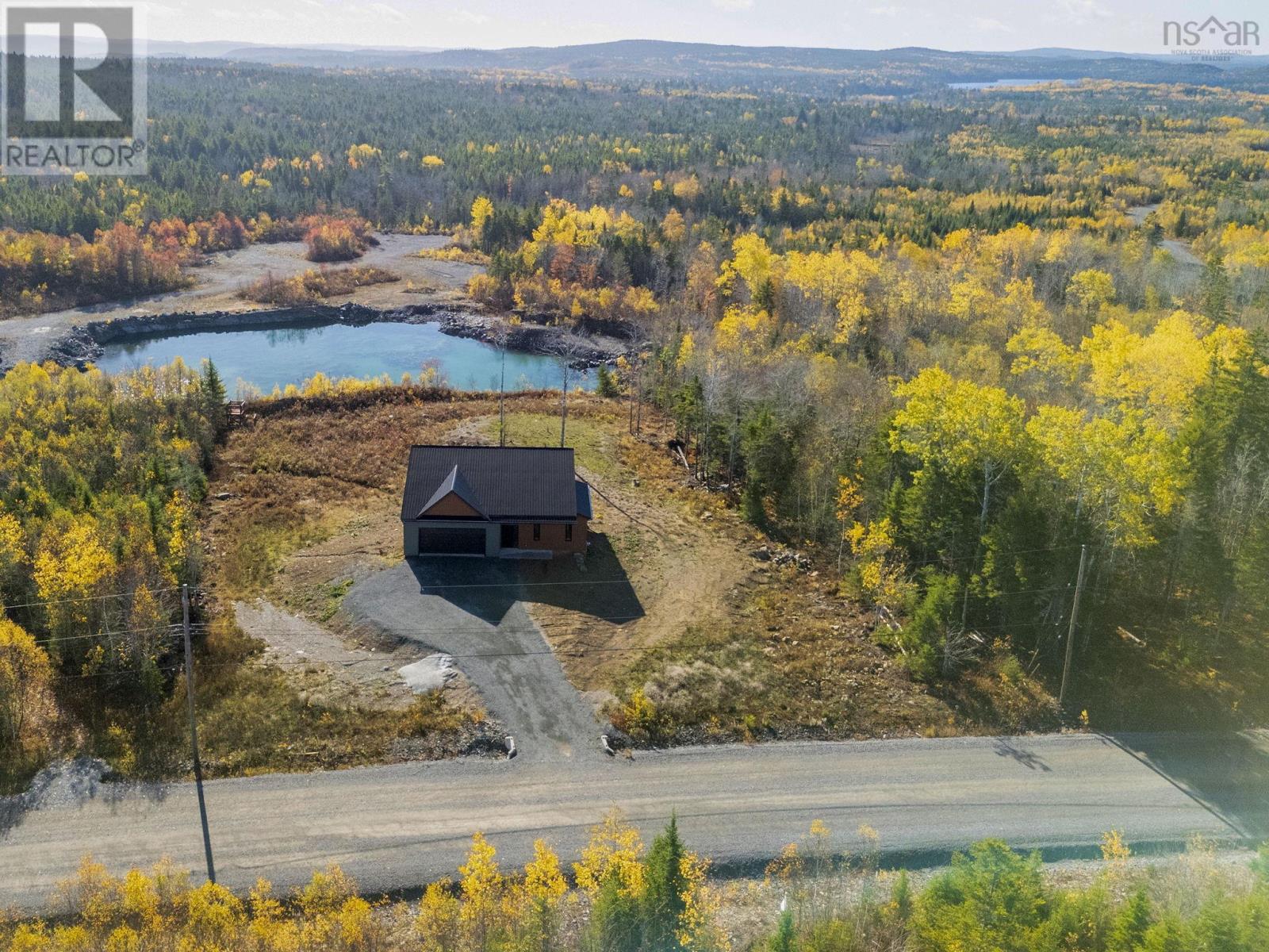 Property 23 of 44 of 61 Highland Drive