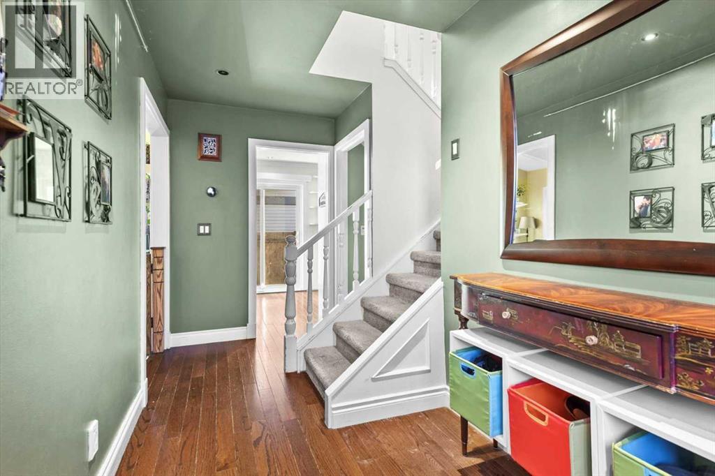 Single Family House 5 Level for Sale in  Woodford Crescent SW Woodbine Calgary 