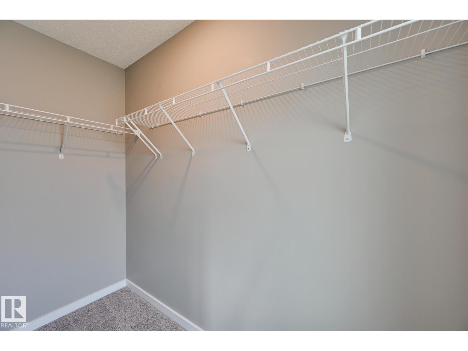 #26 2215 24 ST NW, Edmonton