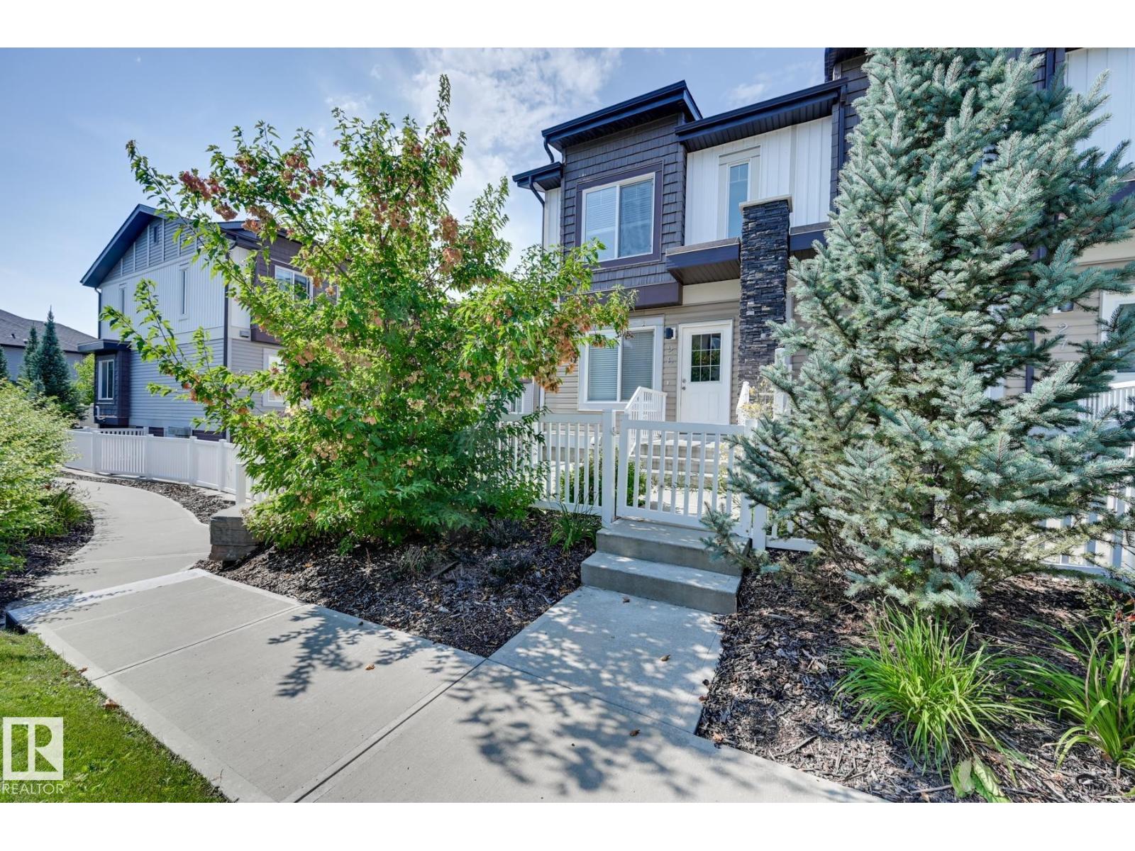 #26 2215 24 ST NW, Edmonton
