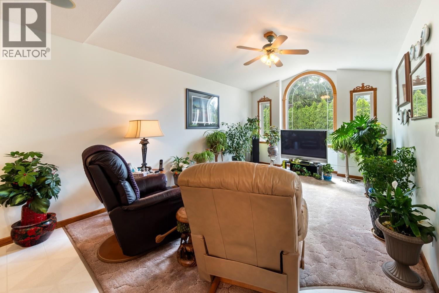 135 Pleasant Valley Cross Road, Armstrong