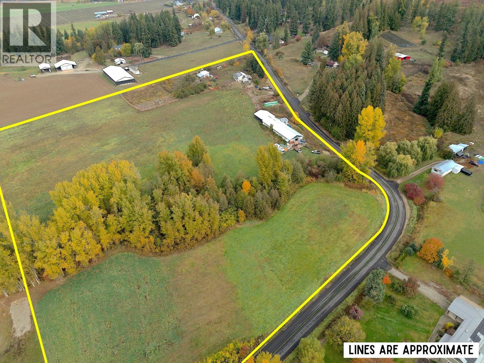  1277 Mountain View Road, Spallumcheen