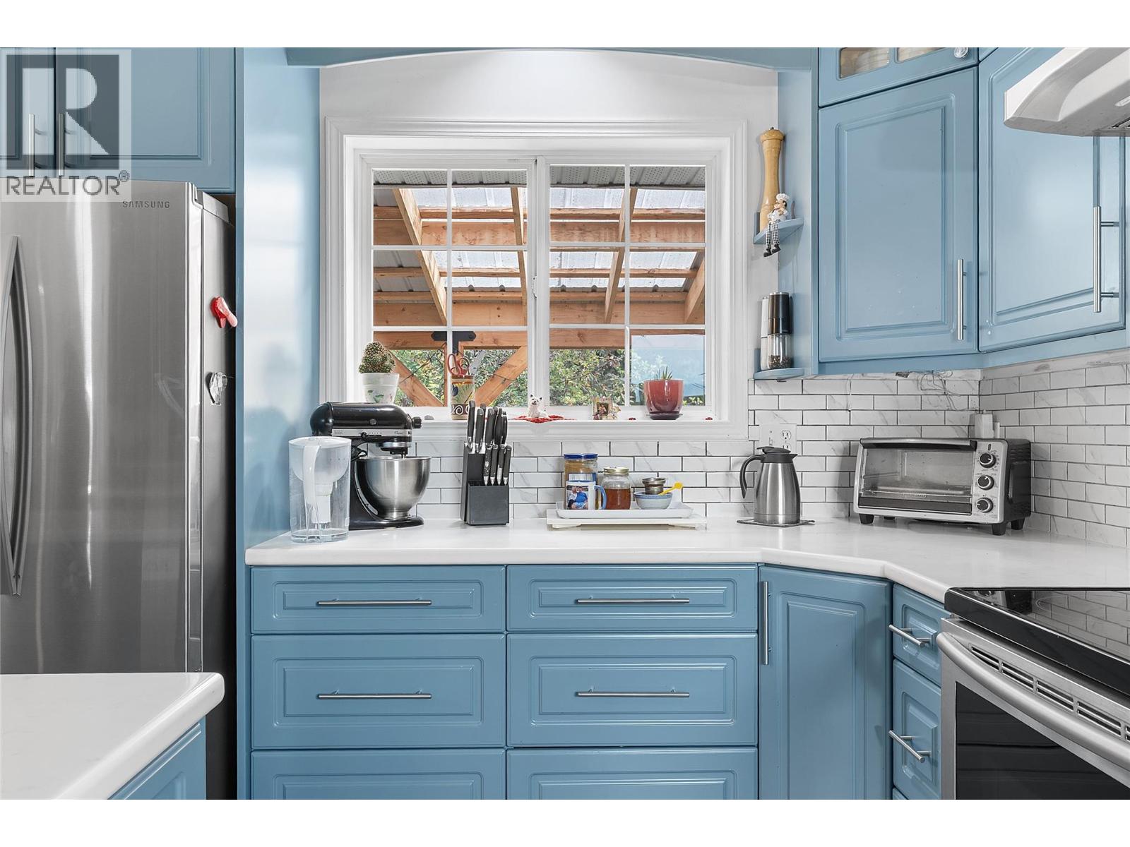  1277 Mountain View Road, Spallumcheen