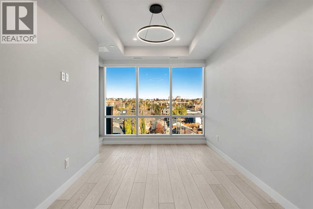 Single Family House for Sale in   A Street NW West Hillhurst Calgary 