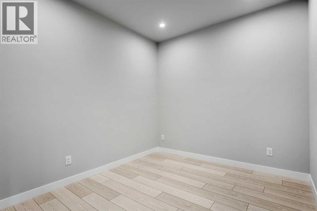 Single Family House for Sale in   A Street NW West Hillhurst Calgary 