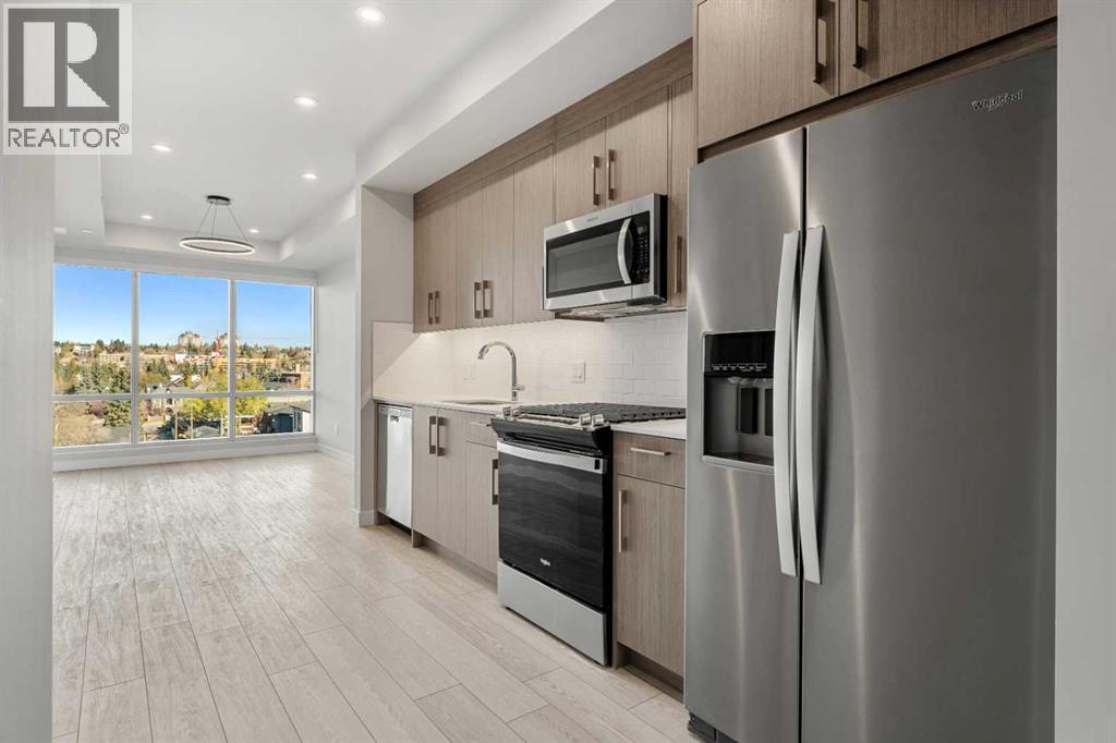 Single Family House for Sale in   A Street NW West Hillhurst Calgary 