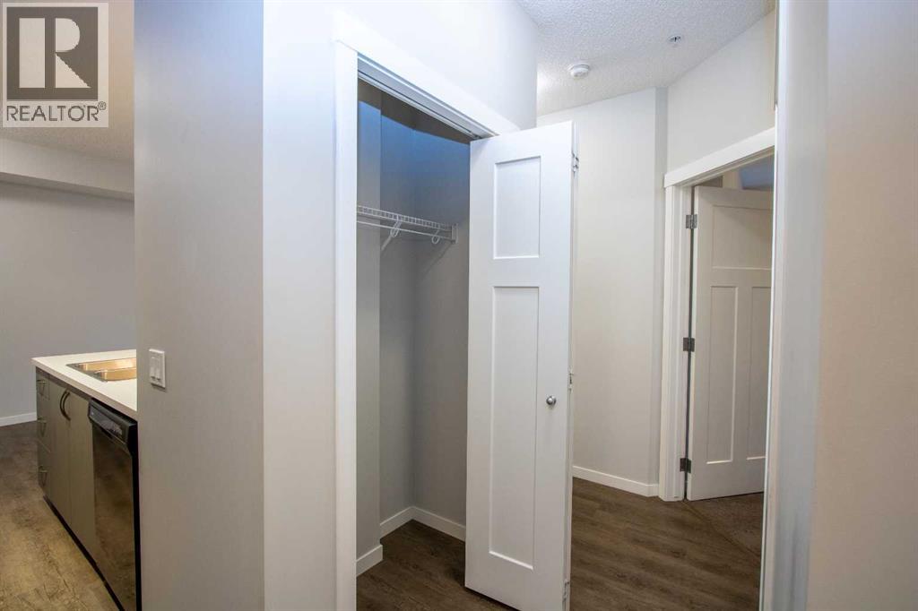 213 Mountain Street, Cochrane