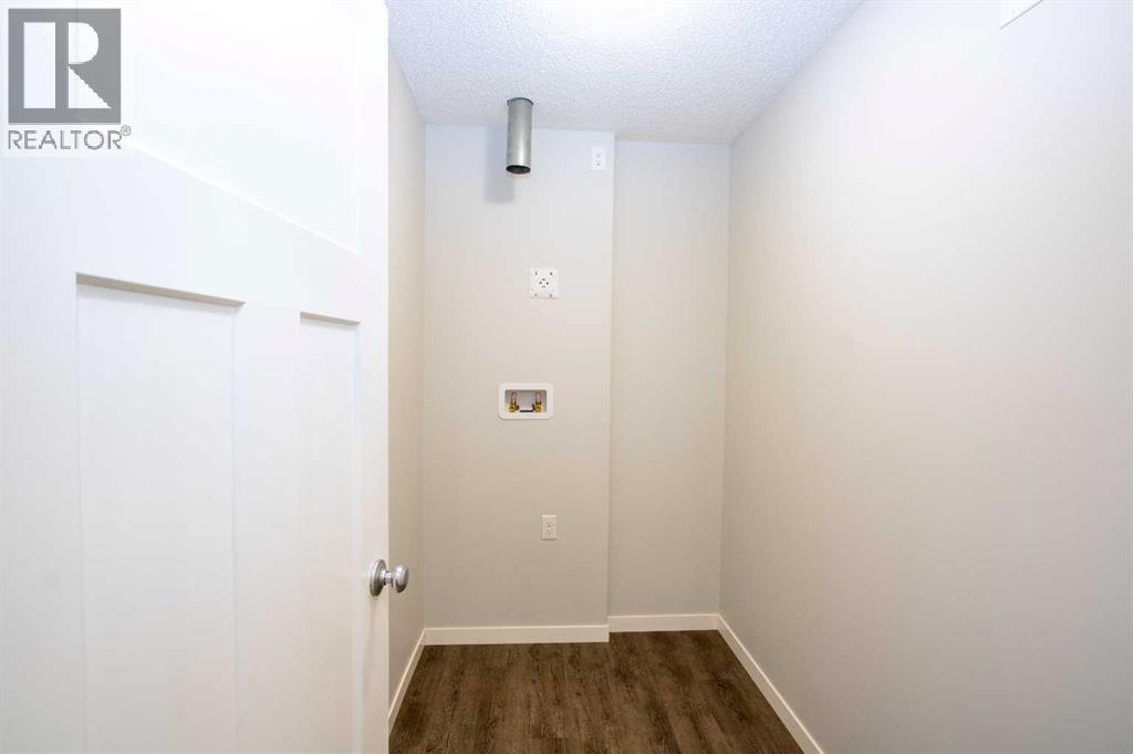 213 Mountain Street, Cochrane