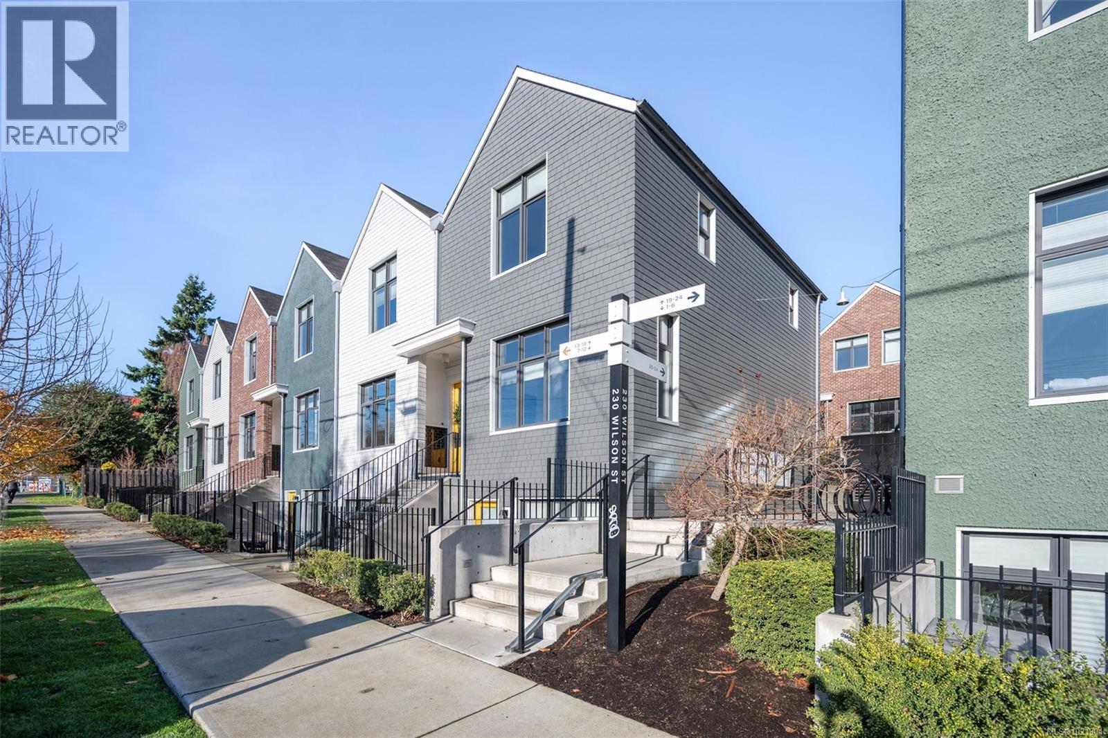 11 230 Wilson Street, Victoria