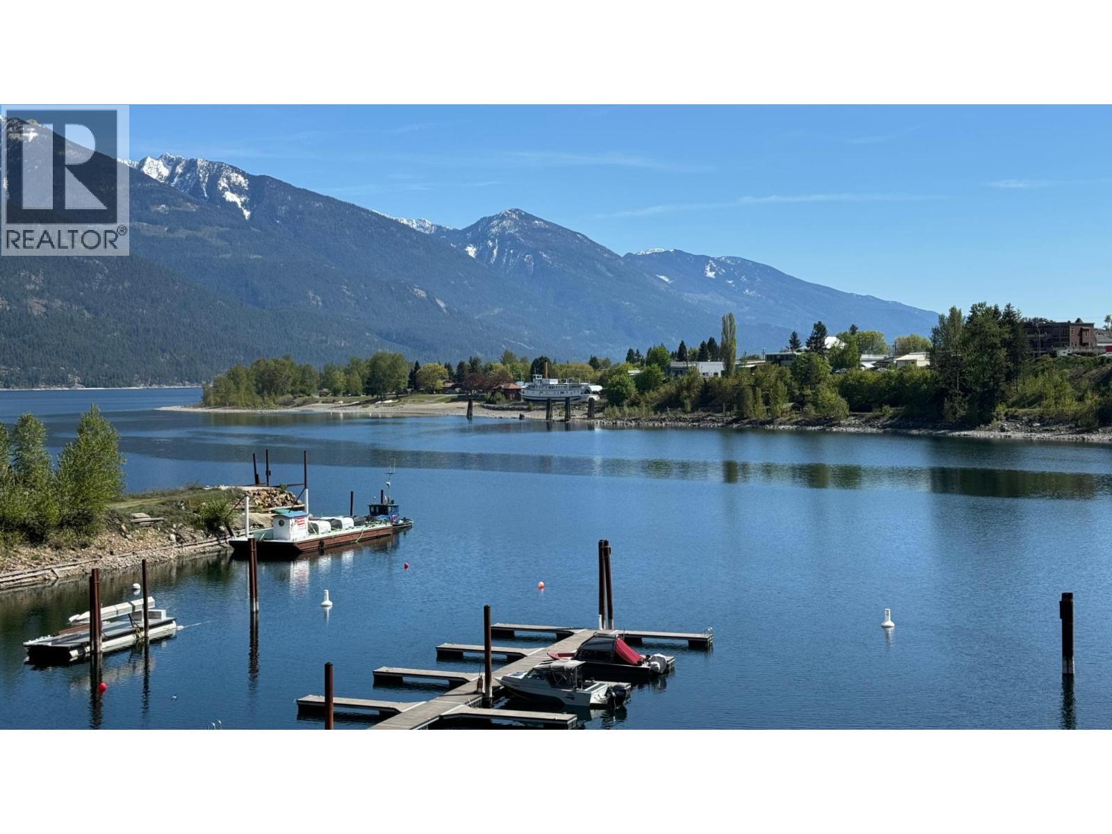 550 RAINBOW Drive Unit# 305, Kaslo