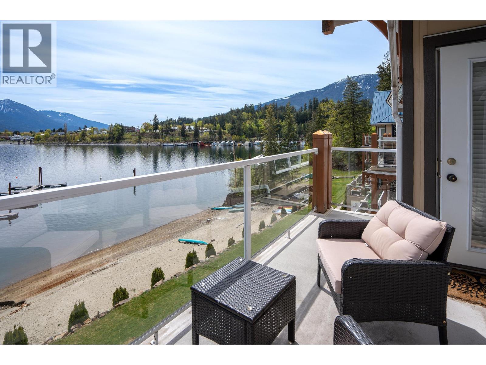 550 RAINBOW Drive Unit# 305, Kaslo