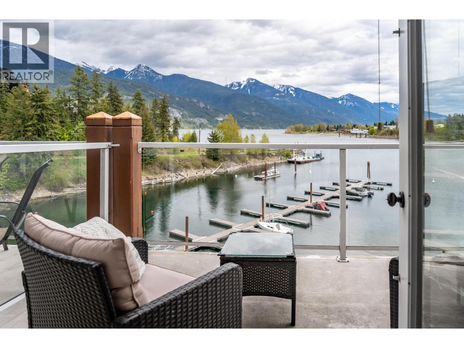 550 RAINBOW Drive Unit# 305, Kaslo