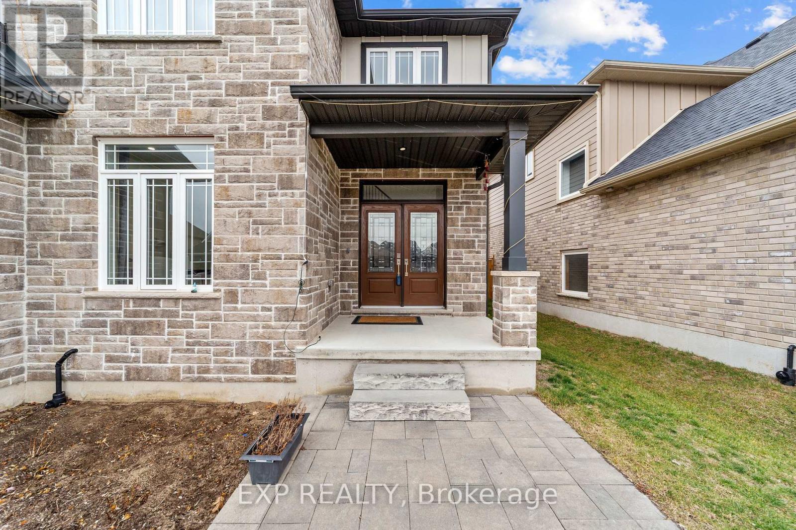 222 BOARDWALK WAY - Photo 5 of 31, Thames Centre, Ontario