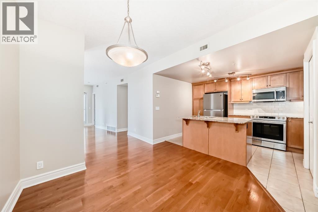 Single Family House for Sale in    Avenue SW Downtown West End Calgary 