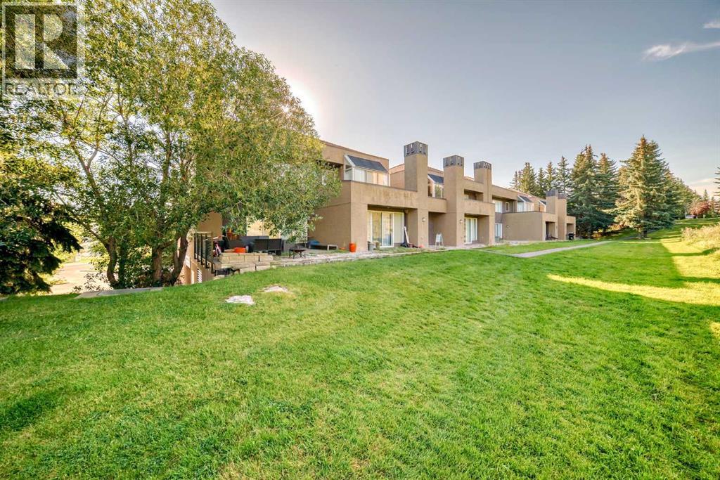 Single Family House Multi-level for Sale in   Village Mews SW Patterson Calgary 