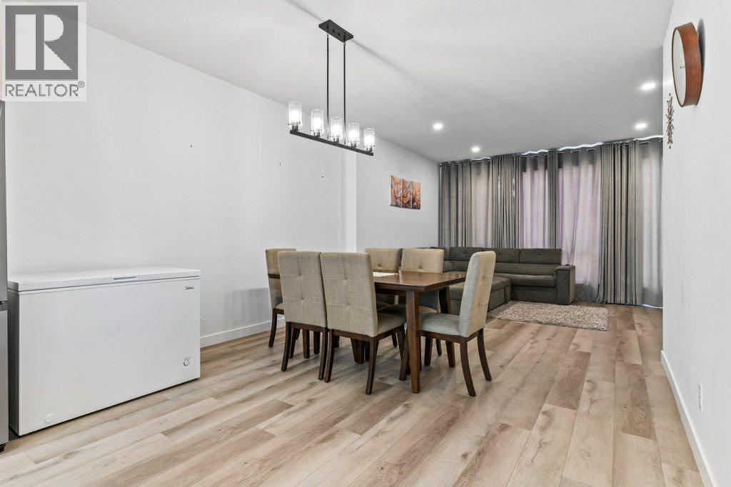 Single Family House for Sale in  Sage Hill Rise NW Sage Hill Calgary 